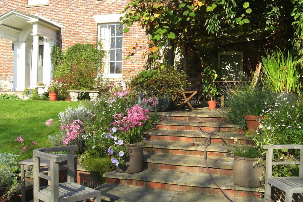 Stowting Hill House Bed and Breakfast Ashford  Buitenkant foto